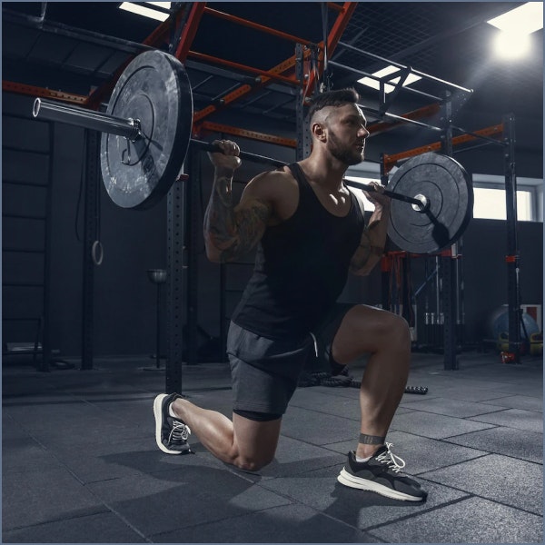 Weighted discount split squat